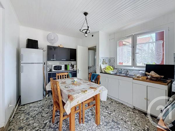 Immeuble à vendre  141 m 2   DIJON  - 21