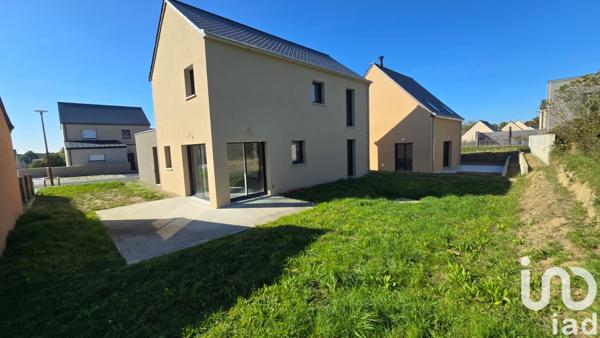 Maison à vendre 6 pièces 98 m² Saint-Père-Marc-en-Poulet