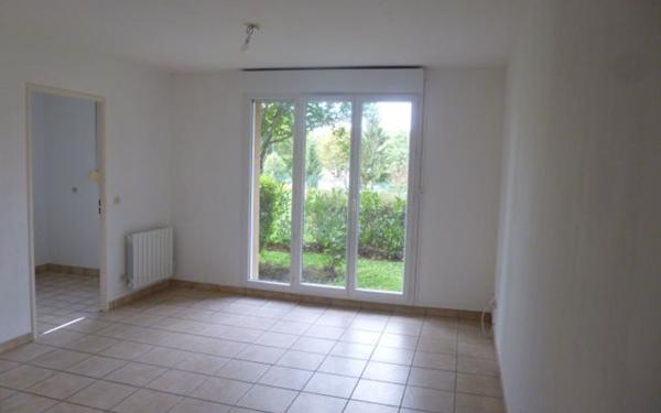 Appartement à louer    1 pièce • 29 m2 Verneuil-sur-Seine