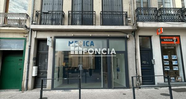 Location Local commercial 2 pièces 50 m² - Saint-étienne 42000