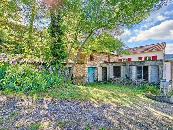 Grange avec terrasse de toit et vue panoramique sur les hauteurs de Lamalou-les-Bains – À aménager selon vos envies