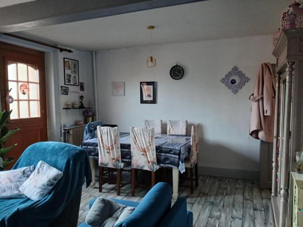 Maison de ville 5 pièces THIERS (63) 184m²