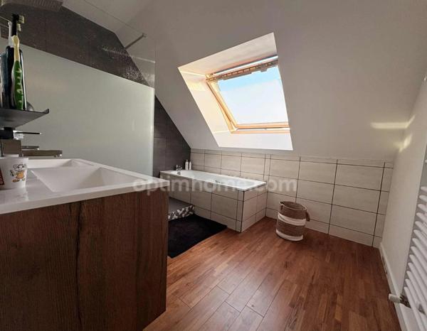 Maison récente de 2020 à Châteaugiron – Secteur Ossé | 102 m², 3 chambres, garage et terrasse exposée ouest