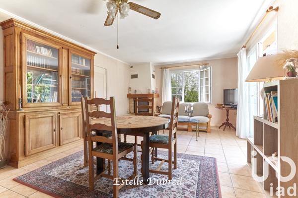 Maison à vendre 10 pièces 186 m² Thoiry