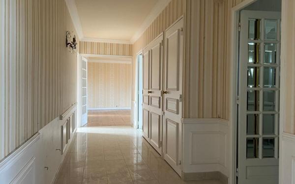 Appartement à vendre    4 pièces • 99,81 m2 Nantes