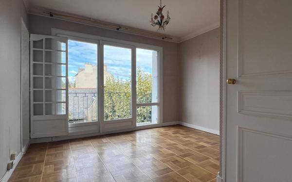 Appartement à vendre    4 pièces • 99,81 m2 Nantes