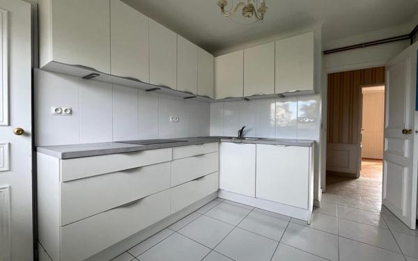 Appartement à vendre    4 pièces • 99,81 m2 Nantes