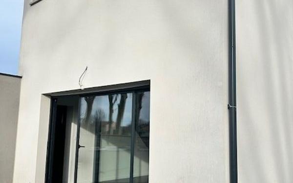 Maison à vendre    4 pièces • 81,62 m2 Saint-Sulpice-la-Pointe