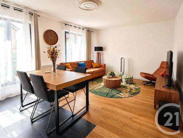 Appartement F3 à vendre  3 pièces - 51 m 2   MAISONS LAFFITTE  - 78