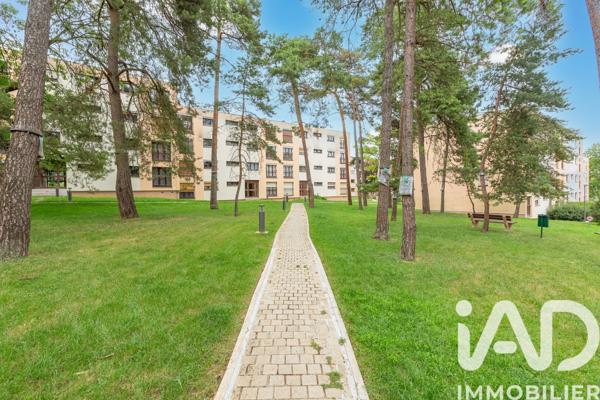 Appartement à vendre 2 pièces 52,2 m² Villecresnes
