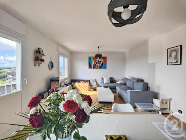 Appartement F4 à vendre  4 pièces - 68,02 m 2   SARTROUVILLE  - 78