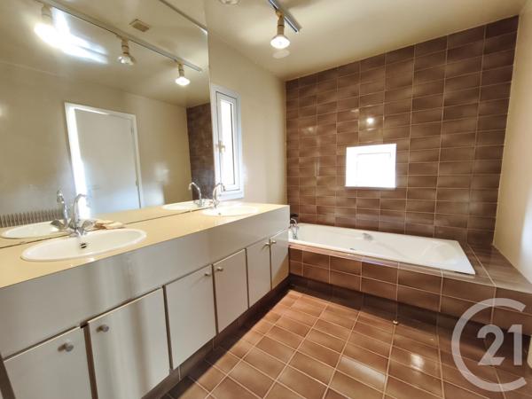 Maison à vendre  7 pièces - 283 m2 THUEYTS - 07