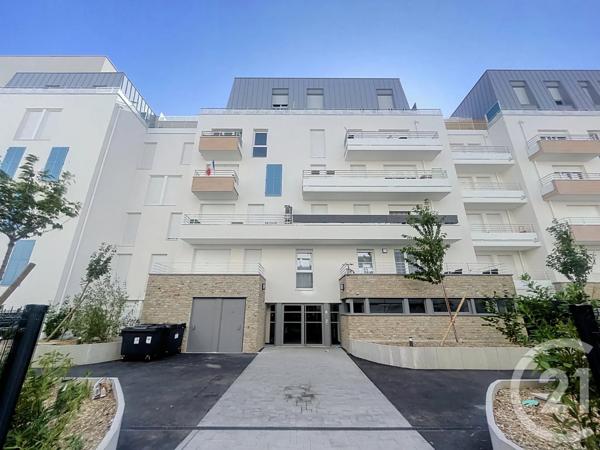 Appartement F1 à vendre  1 pièce - 25,07 m 2   MELUN  - 77