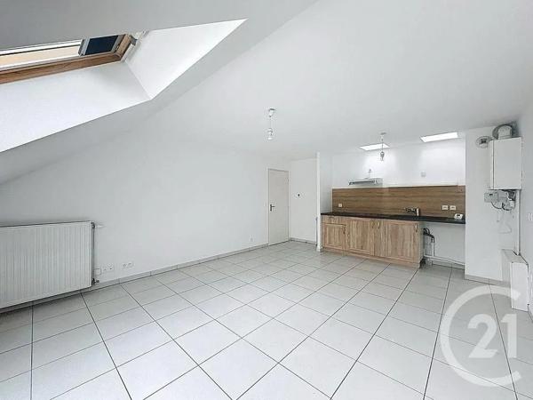 Appartement F3 à vendre  3 pièces - 54 m 2   PONTAULT COMBAULT  - 77