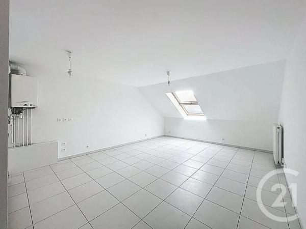 Appartement F3 à vendre  3 pièces - 54 m 2   PONTAULT COMBAULT  - 77