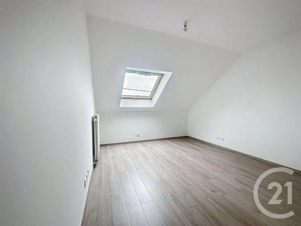 Appartement F3 à vendre  3 pièces - 54 m 2   PONTAULT COMBAULT  - 77