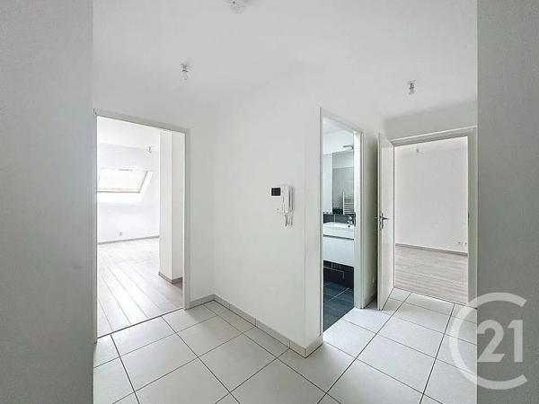 Appartement F3 à vendre  3 pièces - 54 m 2   PONTAULT COMBAULT  - 77