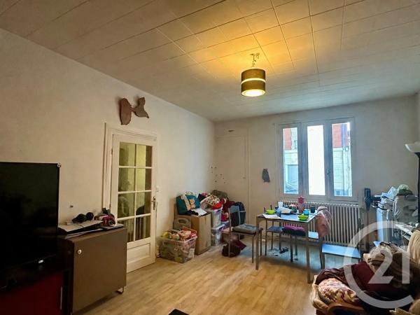 Maison à vendre  4 pièces - 73,61 m 2   COULOMMIERS  - 77