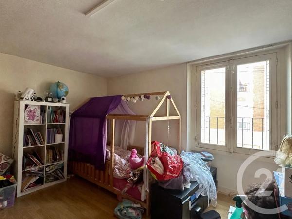 Maison à vendre  4 pièces - 73,61 m 2   COULOMMIERS  - 77