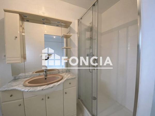 Location Appartement 3 pièces 61.7 m² - 23 B RUE D'ORIVAL Lisieux 14100