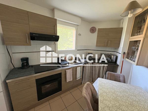 Location Appartement 3 pièces 61 m² - Saint Pierre Du Mont 40280