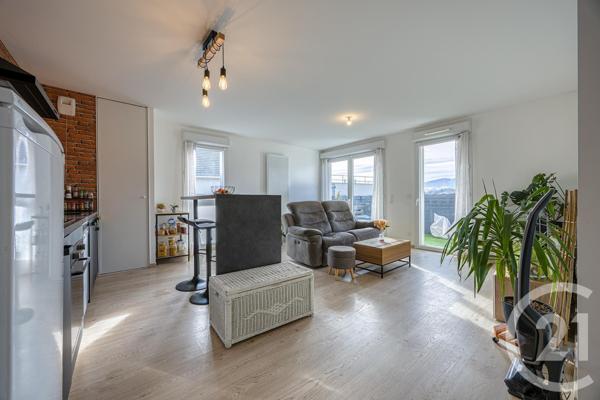 Appartement F4 à vendre  4 pièces - 78,69 m2 SALES - 74