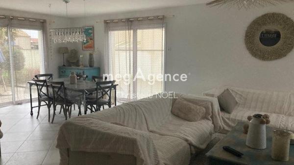 Maison à SAINTE-GEMME-LA-PLAINE, 85400 - 5 pièces 123m²