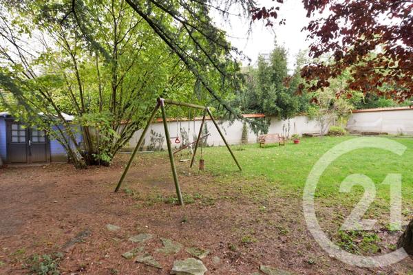 Maison à vendre  6 pièces - 128 m 2   CROSNE  - 91