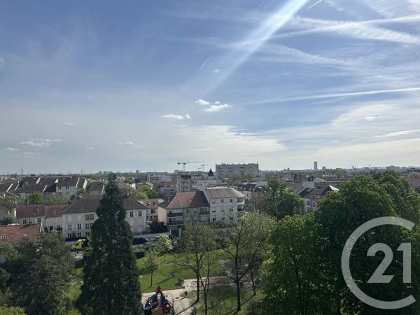 Appartement F3 à vendre  3 pièces - 72 m 2   GENNEVILLIERS  - 92