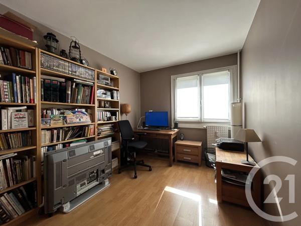 Appartement F3 à vendre  3 pièces - 72 m 2   GENNEVILLIERS  - 92