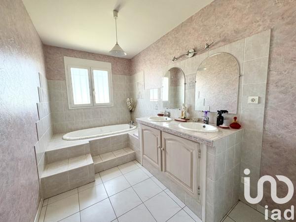 Maison à vendre 6 pièces 198 m² Castelmaurou