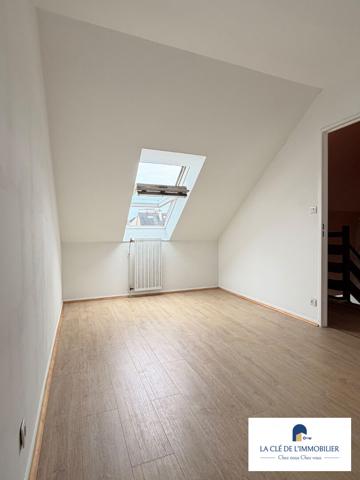 Duplex sables blanc avec terrasse et garage