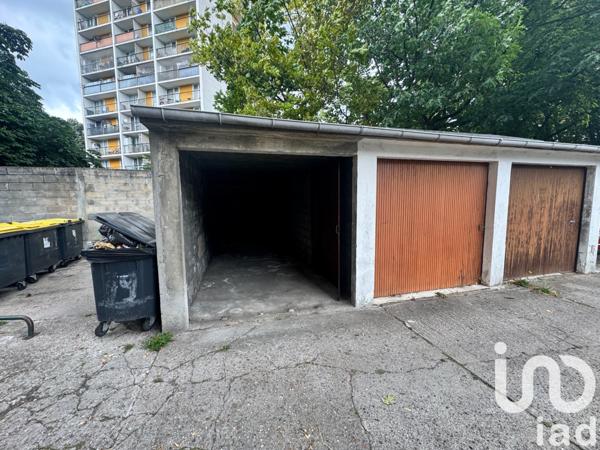 Parking à vendre 13 m² La Courneuve