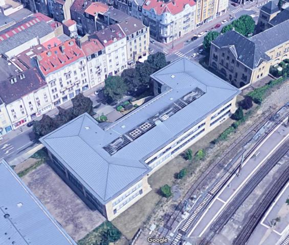 BUREAUX à LOUER de 1089.71 m²