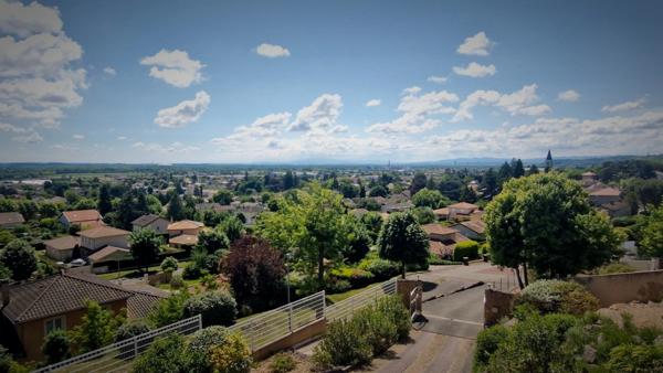 Propriété 10 pièces BEYNOST avec vue splendide dégagée sur environ 1900m² de terrain à vendre (01)