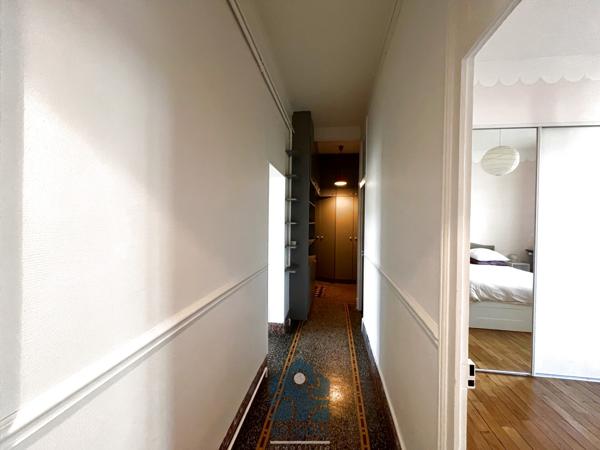 Appartement 4 pièces avec balcon et cave