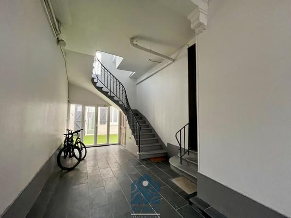 Appartement 4 pièces avec balcon et cave