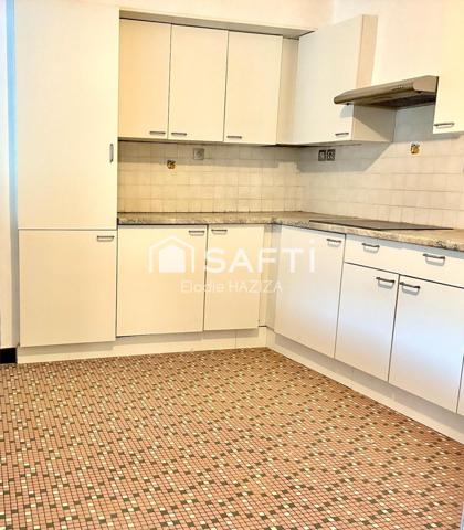 Grande maison de ville Thénezay