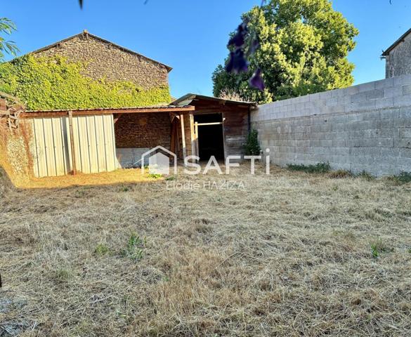 Grande maison de ville Thénezay