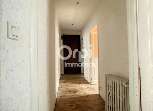 Appartement à louer    3 pièces • 66,16 m2 Aurillac