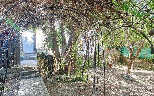 Maison à vendre    3 pièces • 62,61 m2 Nice