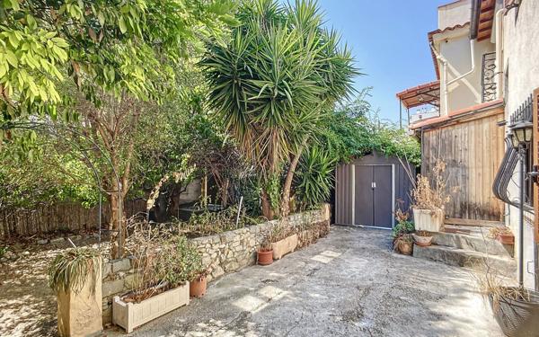 Maison à vendre    3 pièces • 62,61 m2 Nice
