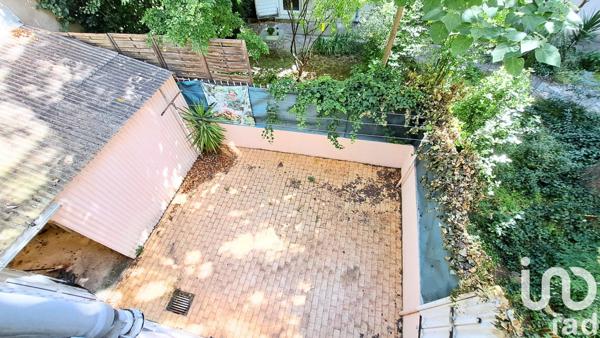 Maison de ville 4 pièces de 79 m² à Nîmes (30000)