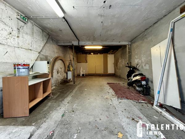 Exclusivité | NANTES, CHAUSSEE DE LA MADELEINE-CHU | LOCAL COMMERCIAL (195.21m²)