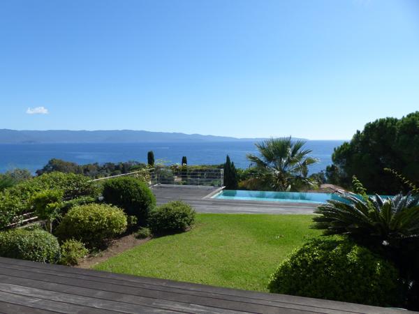 Ajaccio Sanguinaires villa contemporaine 6 pièces 257m² piscine vue mer