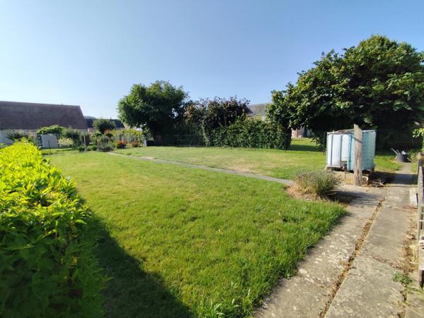 Maison à vendre 5 pièces BESSE SUR BRAYE (72) - terrain 1659 m² -