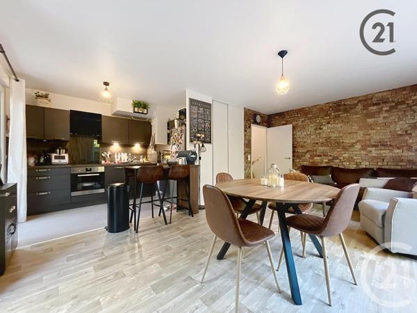Appartement F4 à vendre  4 pièces - 83,26 m2 BRIE COMTE ROBERT - 77