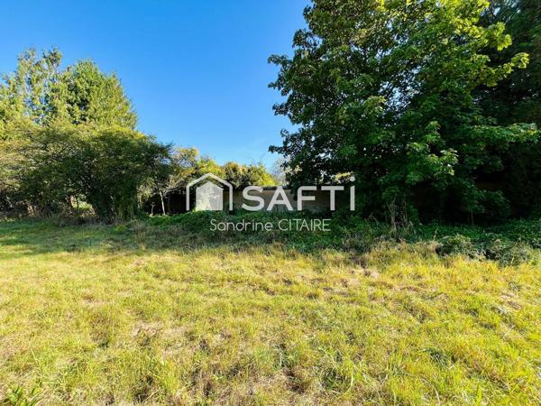 Terrain constructible 1 538 m² divisible