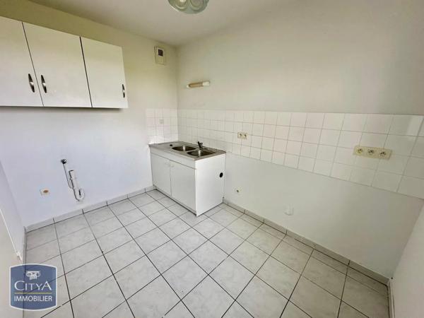 Appartement à louer 3 pièces 63.95m² Laon (02000)