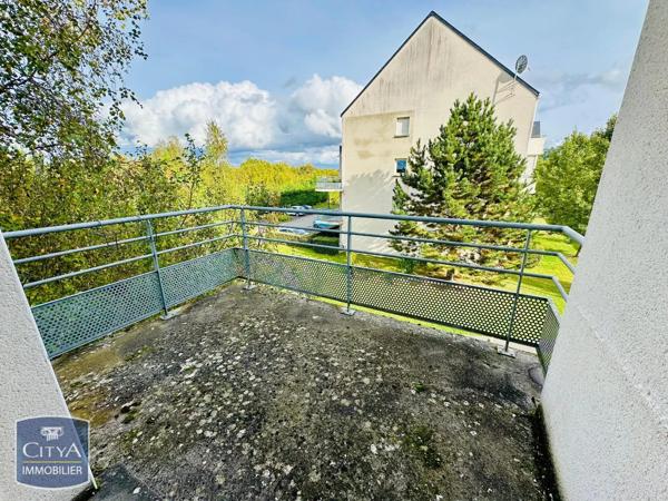 Appartement à louer 3 pièces 63.95m² Laon (02000)